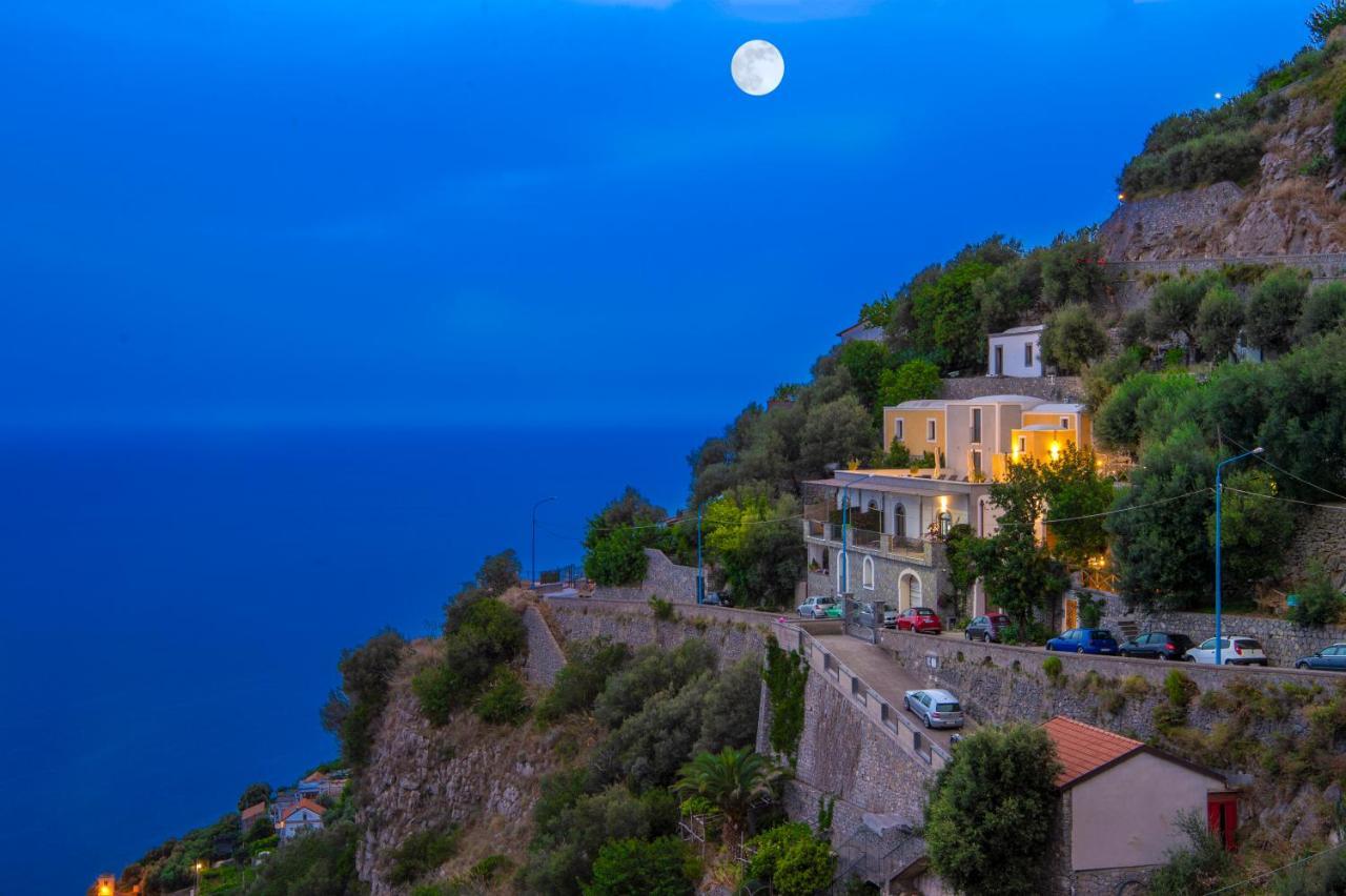 Le Contrade By Sosore Holiday Homes -Amalfi Coast Furore Luaran gambar